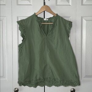 Gap Olive Green Sleeveless Eyelet Detail Feminine Top XXL